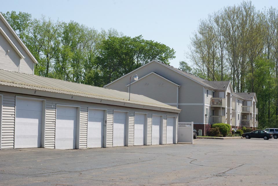 to Parkwood Apartments Parkwood Apartments Grand Rapids, MI